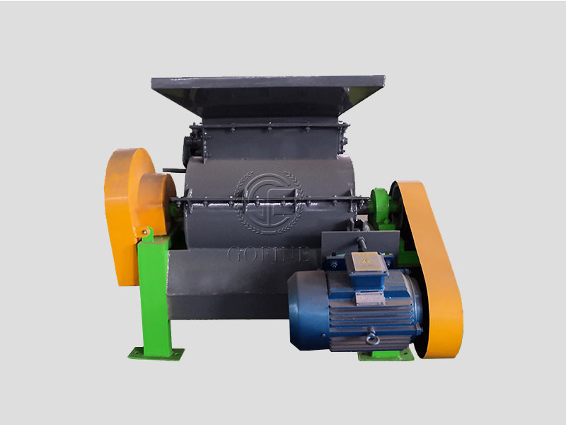 Urea crusher