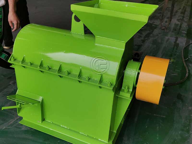 Vice-organic-fertilizer-semi--wet-object-crusher