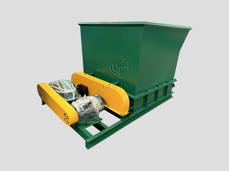 Fertilizer agglomeration crusher