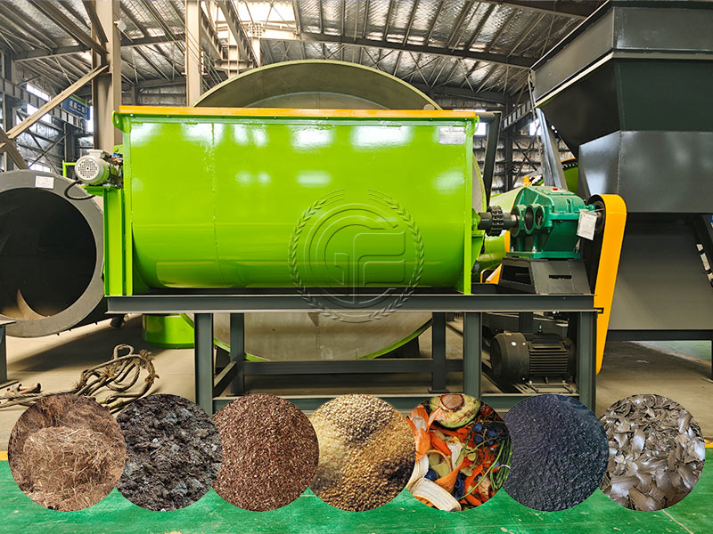 Organic fertilizer fermentation raw material mixer